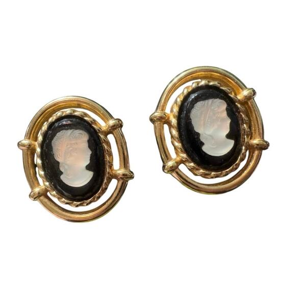 Auth. Vintage Burberry Gold Tone Chunky Cameo Earrings EUC - Picture 1 of 9